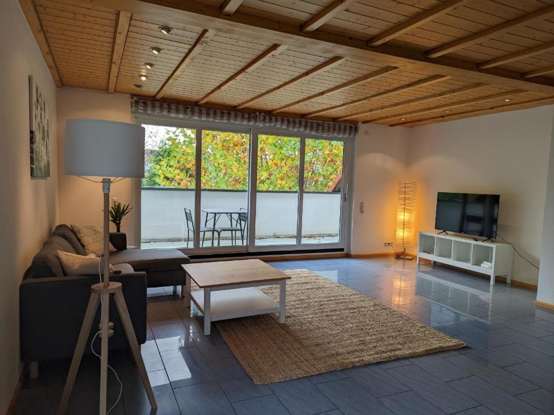 Ferienwohnung Am Schoenberg - Ebringen Экстерьер фото