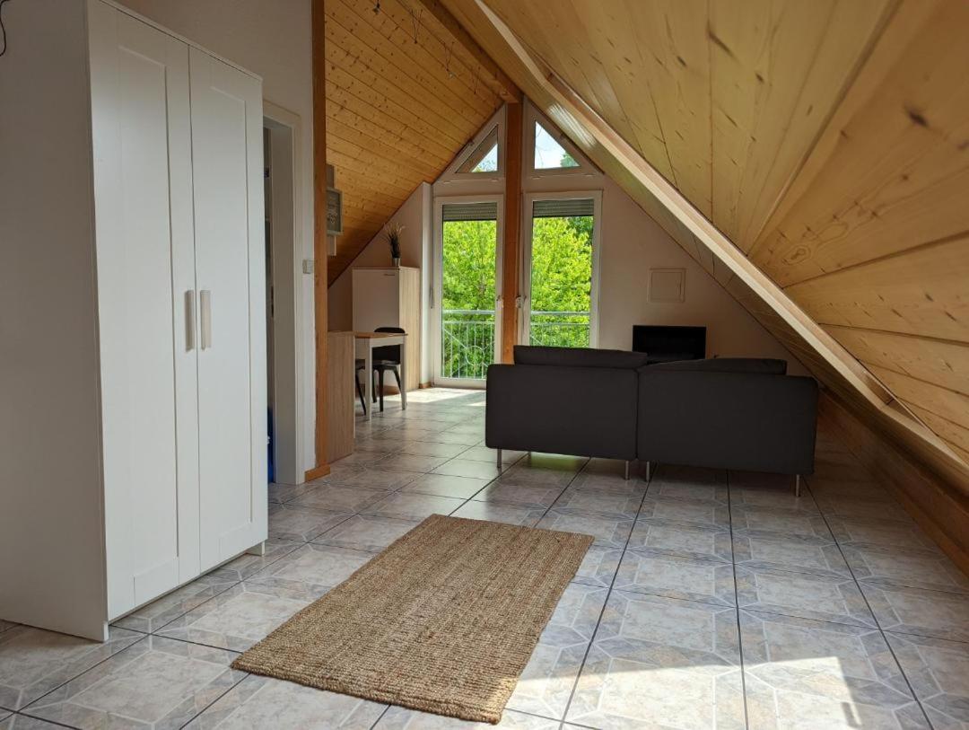 Ferienwohnung Am Schoenberg - Ebringen Экстерьер фото