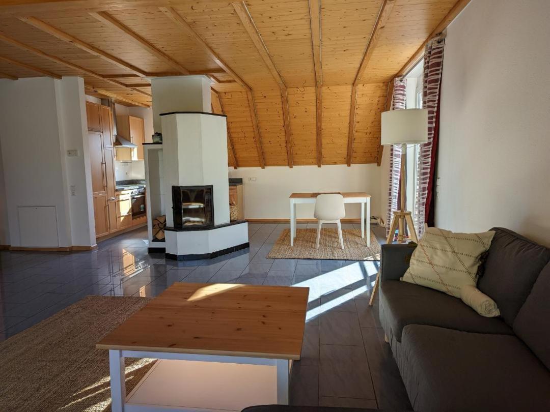 Ferienwohnung Am Schoenberg - Ebringen Экстерьер фото